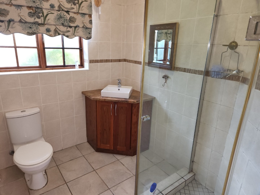5 Bedroom Property for Sale in Geelhoutboom Western Cape